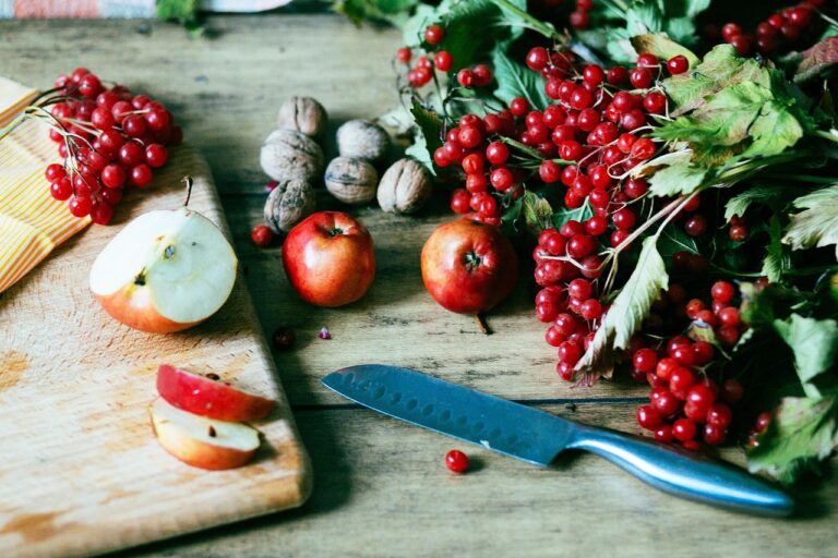 Frutto autunnale ricco di nutrienti, ideale per la salute della vista e della pelle.
